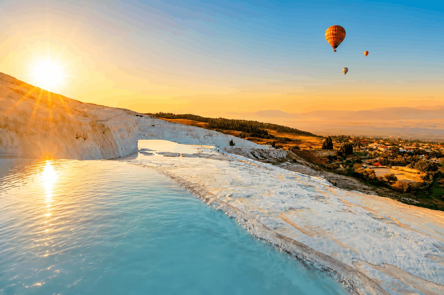 Pamukkale and Lake Salda Full-Day Tour thumbnail
