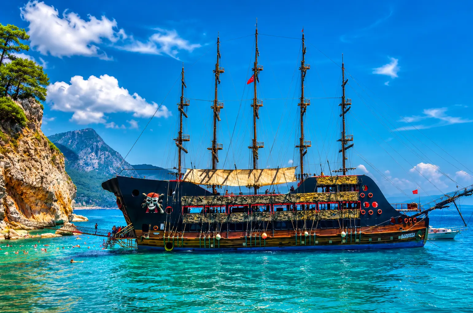 Pirate Boat Tour with Foam Party Experience in Alanya thumbnail