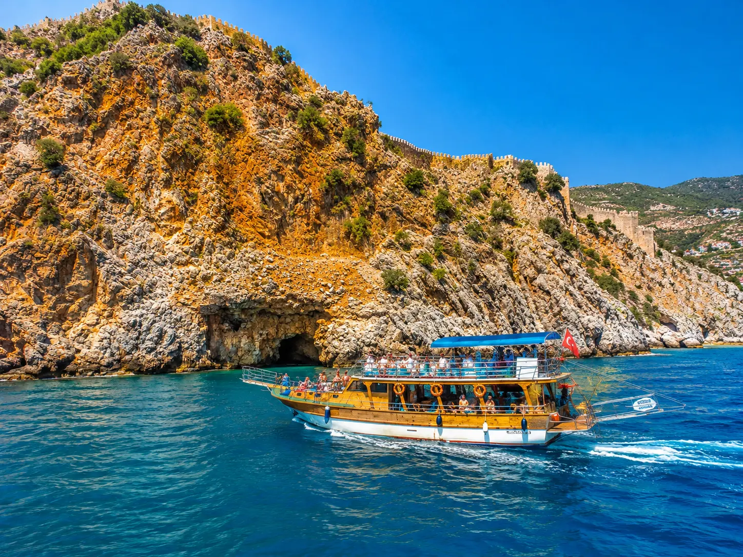 Group Boat Tour with Lunch in Alanya – No Alcohol thumbnail