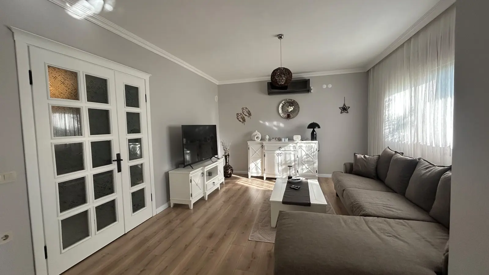 Spacious 5+1 Villa for Sale in Marmaris – Swimming Pool Complex, Nature Views, Ready to Move In thumbnail