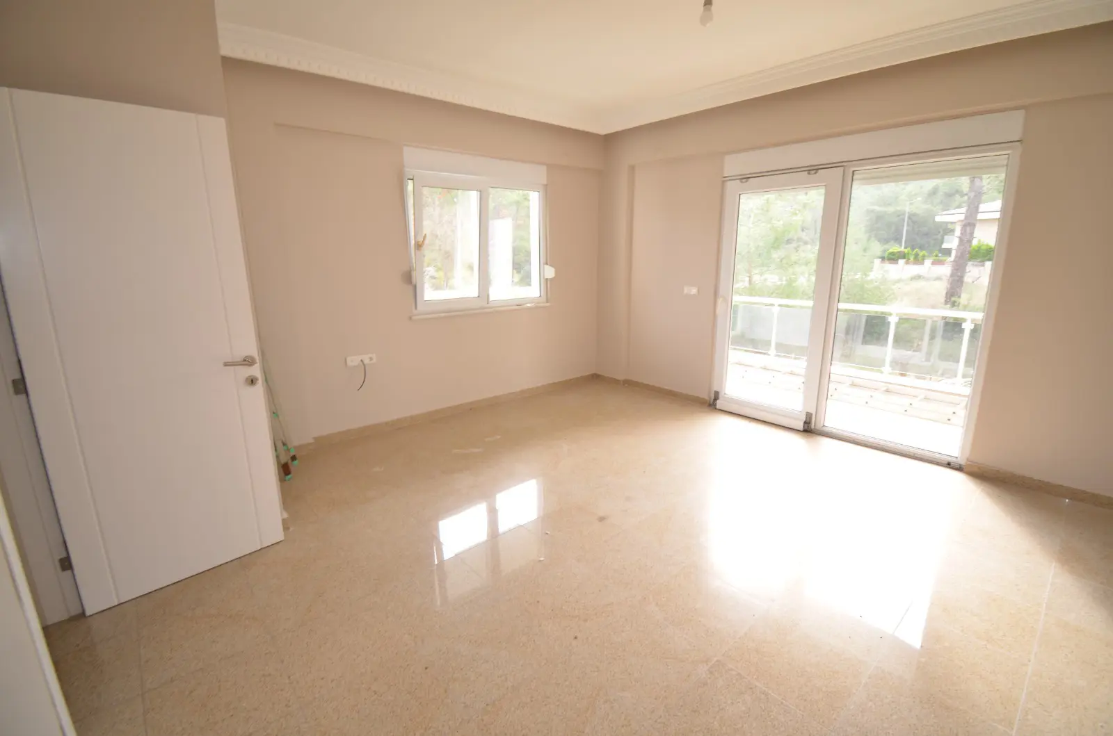 Spacious 3+1 Duplex Villa with Pool and Mountain Views in the Heart of Kemer, 800m from the Sea thumbnail